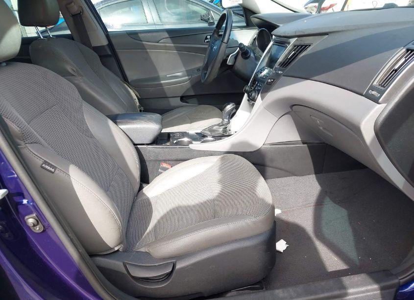 Photo 5 of 2013 Hyundai Sonata SE 2.0T (VIN 5NPEC4AB5DH759921)