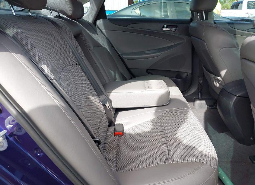 Photo 8 of 2013 Hyundai Sonata SE 2.0T (VIN 5NPEC4AB5DH759921)