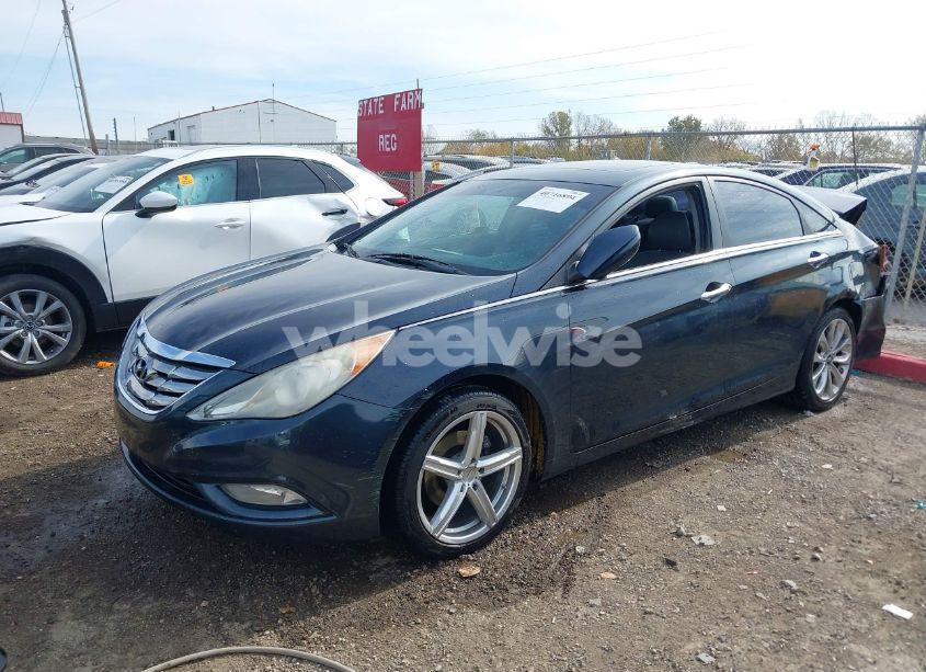 Photo 2 of 2011 Hyundai Sonata SE 2.0T (VIN 5NPEC4AB6BH210743)