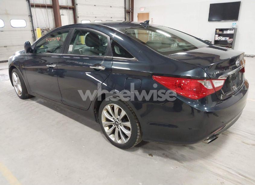 Photo 3 of 2011 Hyundai Sonata SE 2.0T (VIN 5NPEC4AB6BH260039)