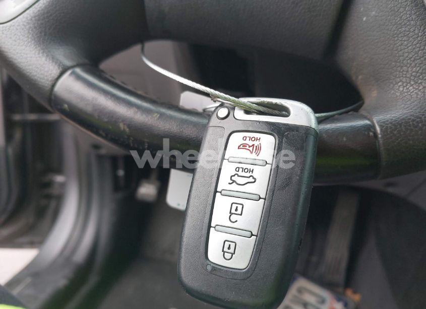 Photo 11 of 2011 Hyundai Sonata LIMITED 2.0T (VIN 5NPEC4AB6BH274782)