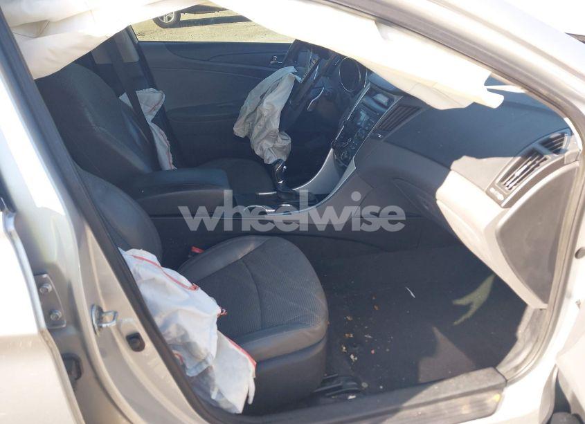 Photo 5 of 2012 Hyundai Sonata SE 2.0T (VIN 5NPEC4AB6CH369988)