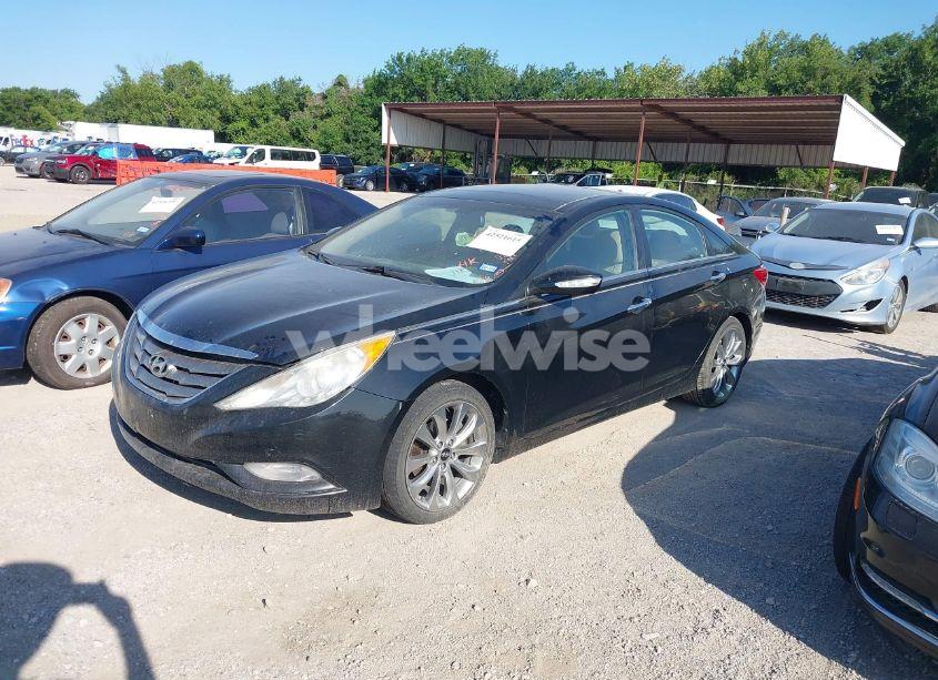 Photo 2 of 2012 Hyundai Sonata LIMITED 2.0T (VIN 5NPEC4AB6CH386919)