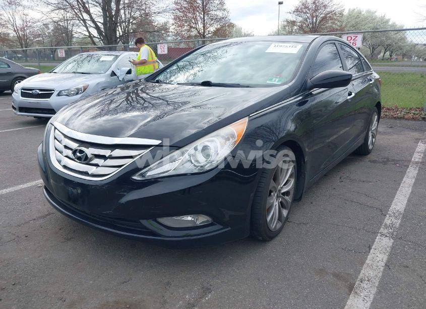 Photo 2 of 2012 Hyundai Sonata SE 2.0T (VIN 5NPEC4AB6CH415612)