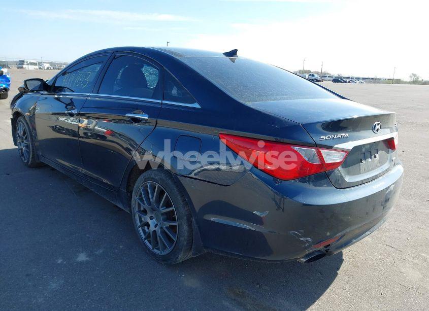 Photo 3 of 2013 Hyundai Sonata LIMITED 2.0T (VIN 5NPEC4AB6DH550042)