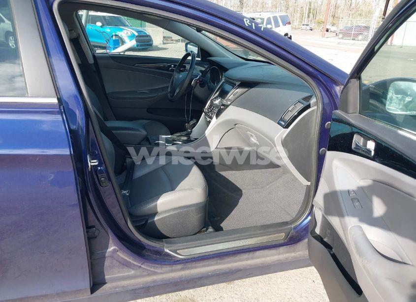 Photo 5 of 2013 Hyundai Sonata LIMITED 2.0T (VIN 5NPEC4AB6DH577645)