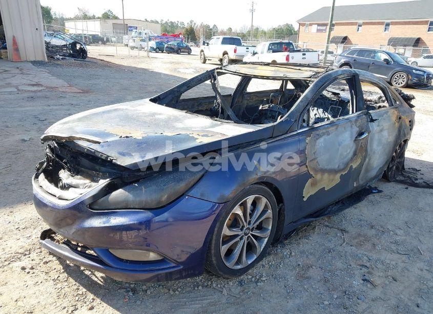 Photo 2 of 2013 Hyundai Sonata LIMITED 2.0T (VIN 5NPEC4AB6DH663361)