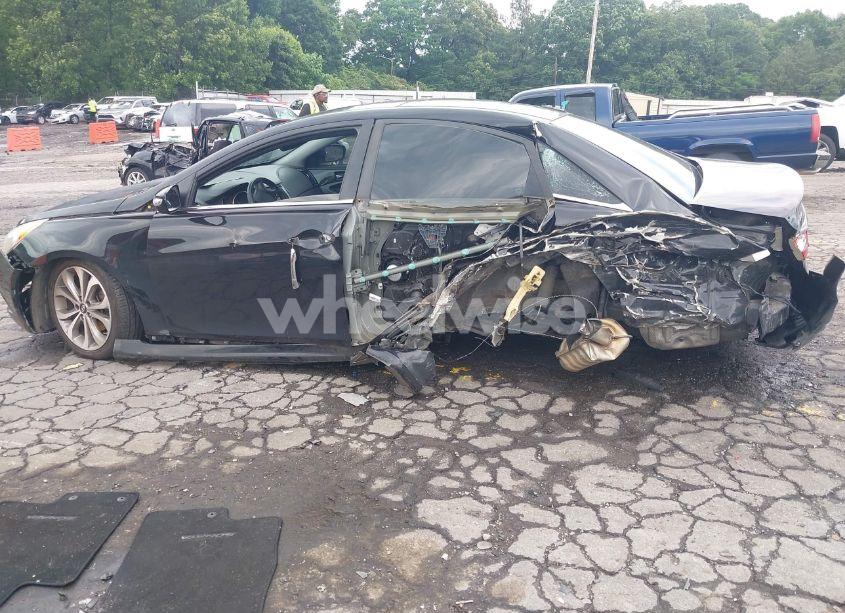 Photo 13 of 2013 Hyundai Sonata LIMITED 2.0T (VIN 5NPEC4AB6DH671007)