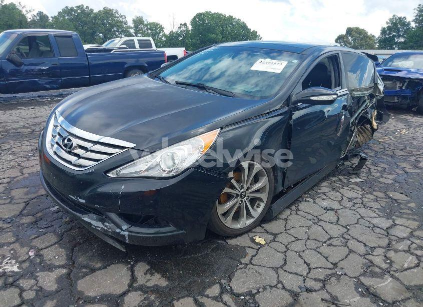 Photo 2 of 2013 Hyundai Sonata LIMITED 2.0T (VIN 5NPEC4AB6DH671007)