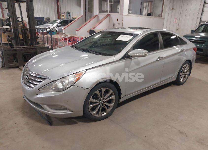 Photo 2 of 2013 Hyundai Sonata LIMITED 2.0T (VIN 5NPEC4AB6DH687028)
