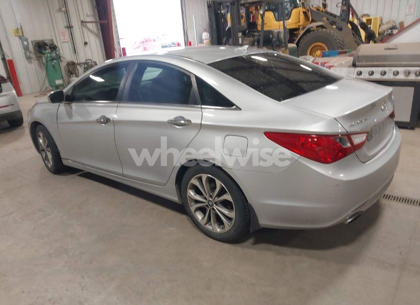 Photo 3 of 2013 Hyundai Sonata LIMITED 2.0T (VIN 5NPEC4AB6DH687028)