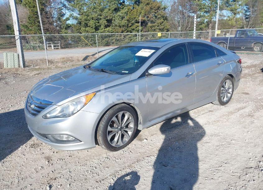 Photo 2 of 2014 Hyundai Sonata SE 2.0T (VIN 5NPEC4AB6EH840640)