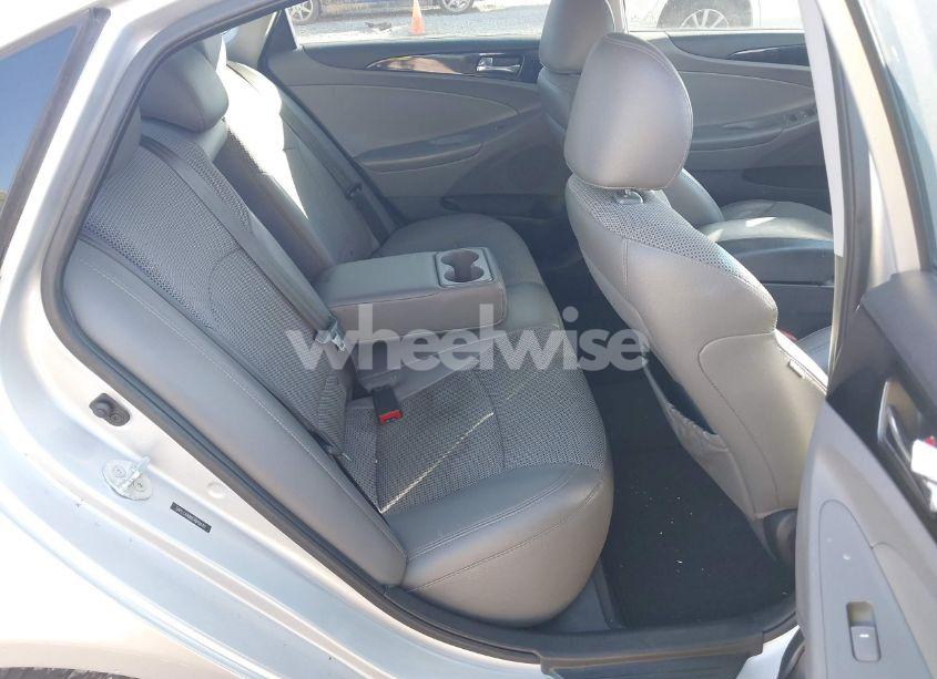 Photo 8 of 2014 Hyundai Sonata SE 2.0T (VIN 5NPEC4AB6EH840640)