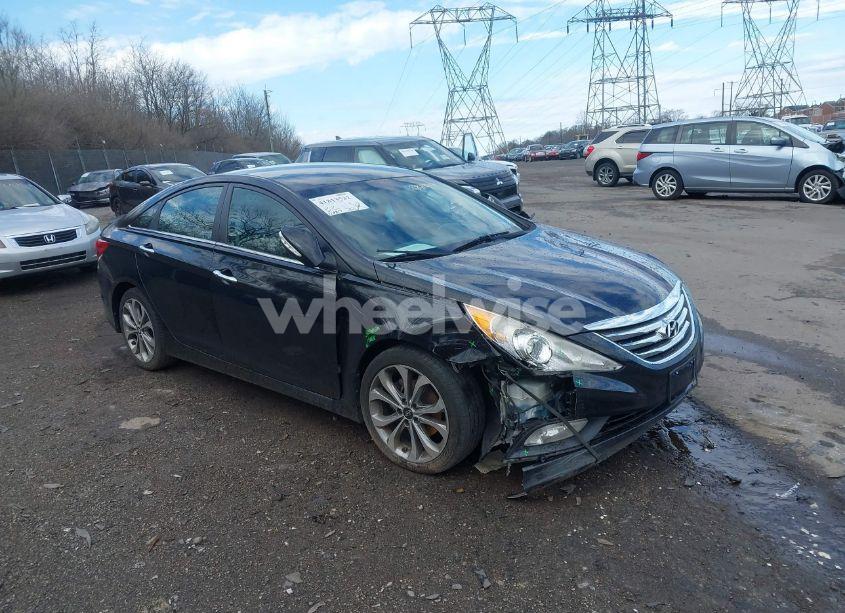 2014 Hyundai Sonata SE 2.0T (VIN 5NPEC4AB6EH888543) main photo