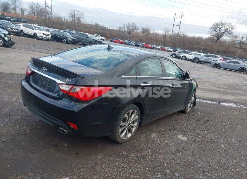 Photo 4 of 2014 Hyundai Sonata SE 2.0T (VIN 5NPEC4AB6EH888543)