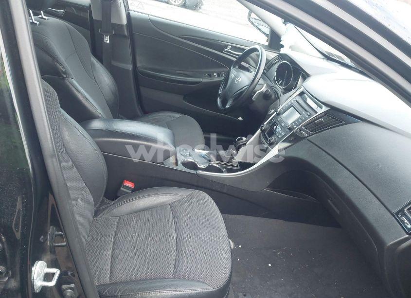 Photo 5 of 2014 Hyundai Sonata SE 2.0T (VIN 5NPEC4AB6EH888543)