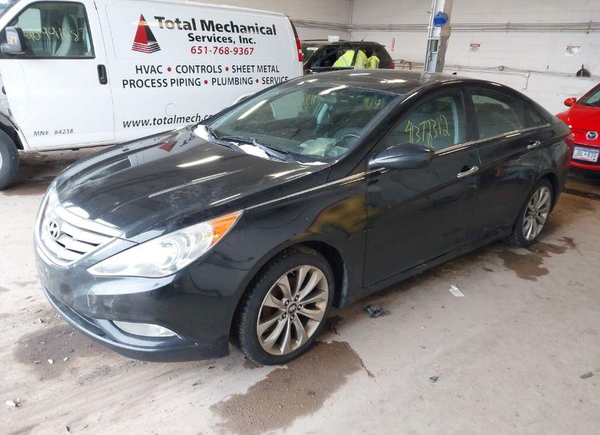 Photo 2 of 2011 Hyundai Sonata SE 2.0T (VIN 5NPEC4AB7BH190986)