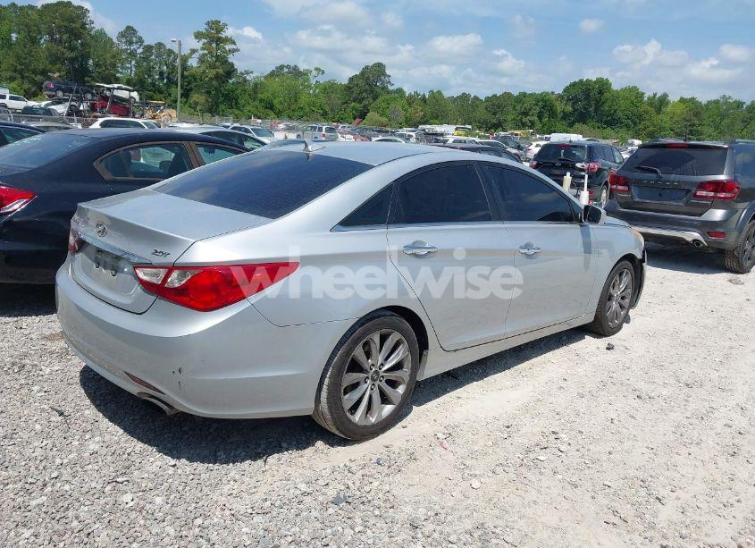 Photo 4 of 2011 Hyundai Sonata SE 2.0T (VIN 5NPEC4AB7BH212159)