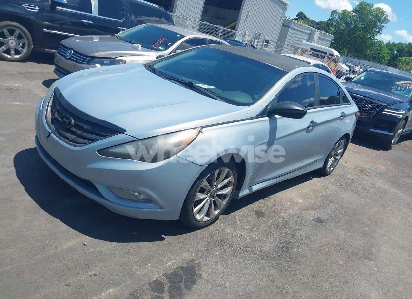 Photo 2 of 2011 Hyundai Sonata SE 2.0T (VIN 5NPEC4AB7BH218172)