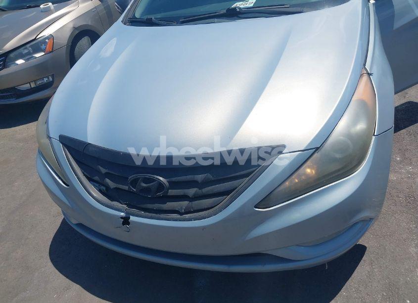 Photo 6 of 2011 Hyundai Sonata SE 2.0T (VIN 5NPEC4AB7BH218172)