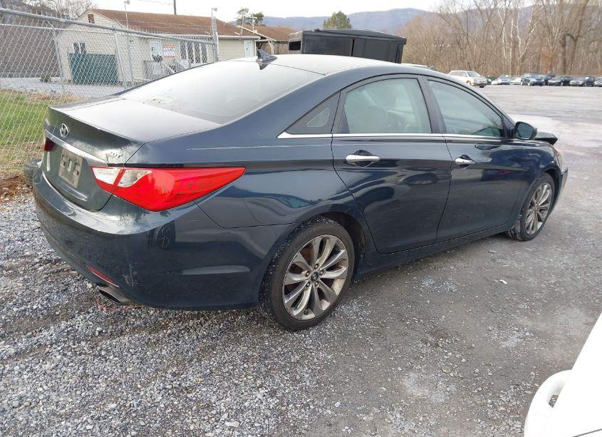 Photo 4 of 2011 Hyundai Sonata SE 2.0T (VIN 5NPEC4AB7BH223419)