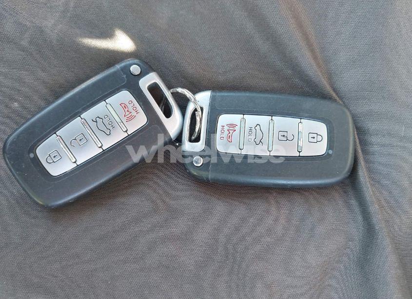 Photo 11 of 2011 Hyundai Sonata LIMITED 2.0T (VIN 5NPEC4AB7BH292708)