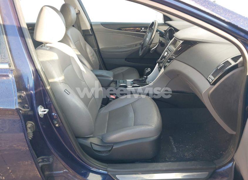 Photo 5 of 2011 Hyundai Sonata LIMITED 2.0T (VIN 5NPEC4AB7BH304226)