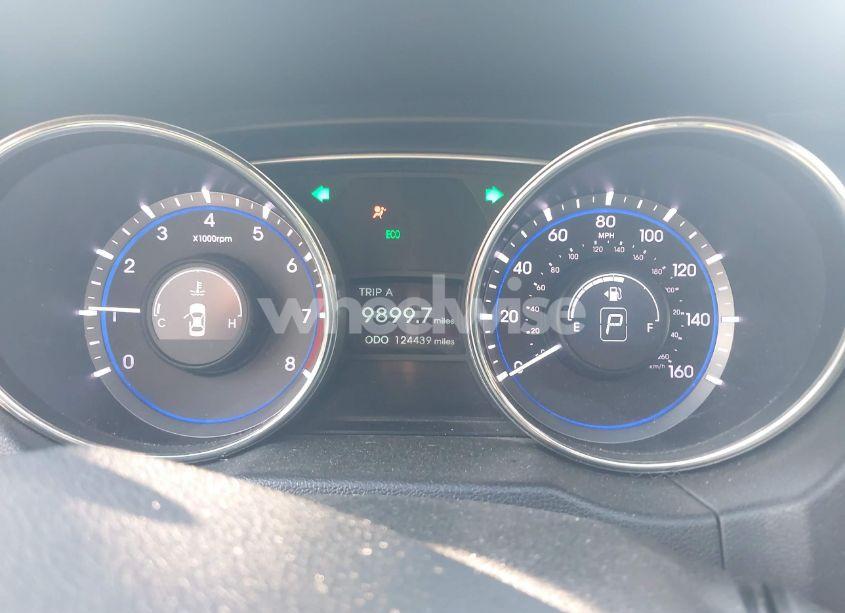 Photo 7 of 2012 Hyundai Sonata SE 2.0T (VIN 5NPEC4AB7CH330570)