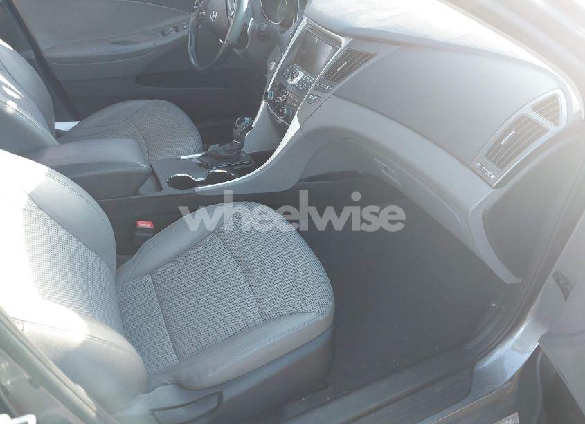 Photo 5 of 2012 Hyundai Sonata SE 2.0T (VIN 5NPEC4AB7CH410550)