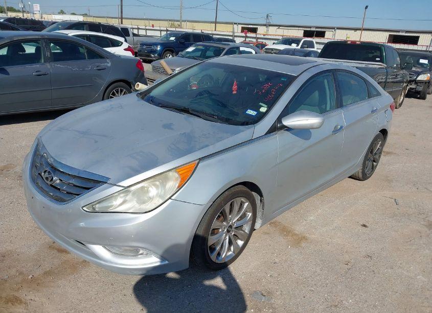 Photo 2 of 2012 Hyundai Sonata SE 2.0T (VIN 5NPEC4AB7CH420155)