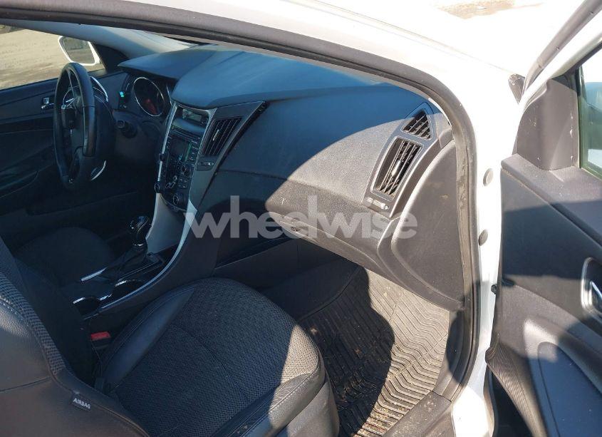 Photo 5 of 2012 Hyundai Sonata SE 2.0T (VIN 5NPEC4AB7CH426974)