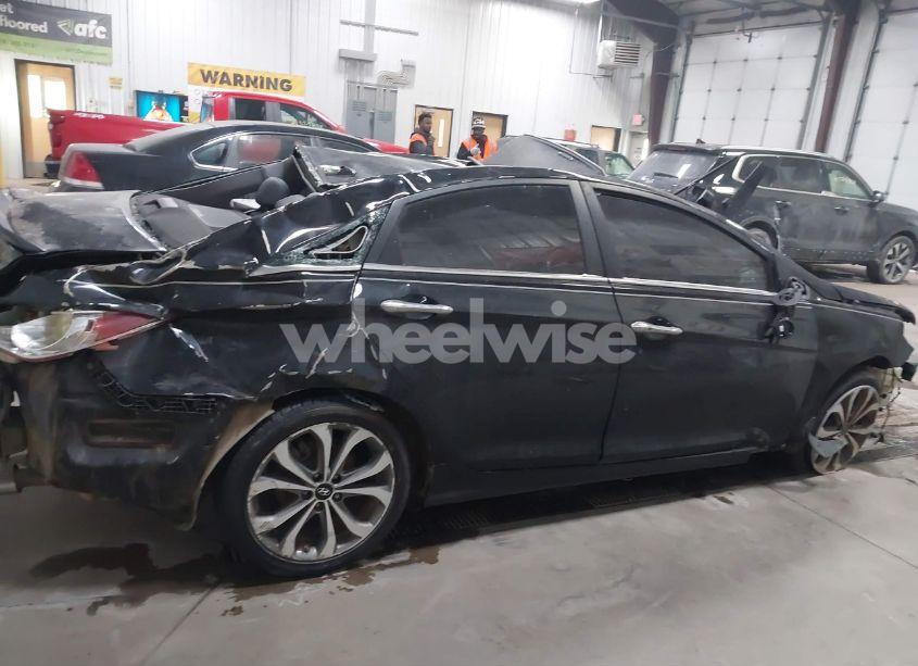 Photo 12 of 2013 Hyundai Sonata LIMITED 2.0T (VIN 5NPEC4AB7DH585432)