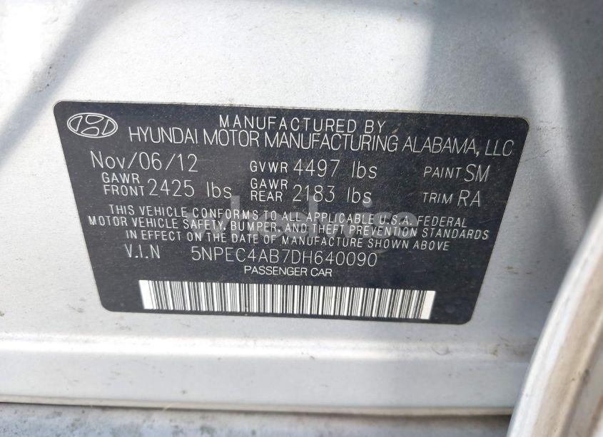 Photo 9 of 2013 Hyundai Sonata SE 2.0T (VIN 5NPEC4AB7DH640090)