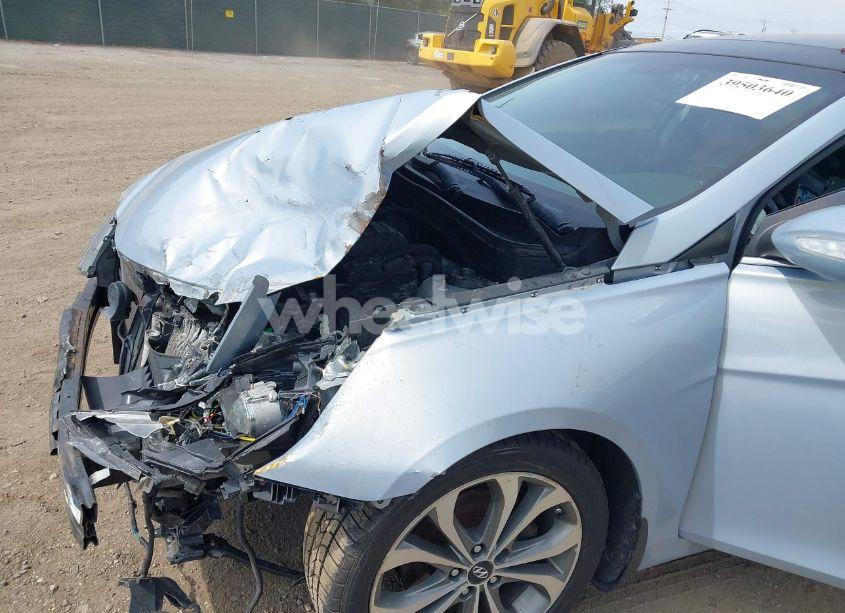 Photo 10 of 2013 Hyundai Sonata LIMITED 2.0T (VIN 5NPEC4AB7DH731442)