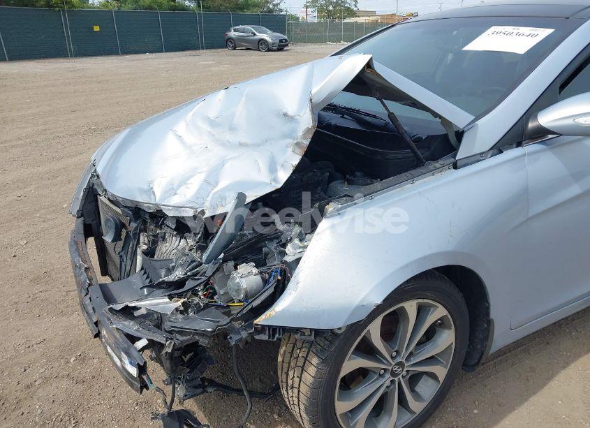 Photo 6 of 2013 Hyundai Sonata LIMITED 2.0T (VIN 5NPEC4AB7DH731442)