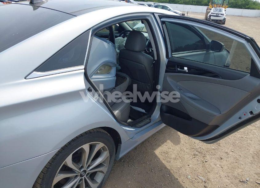 Photo 8 of 2013 Hyundai Sonata LIMITED 2.0T (VIN 5NPEC4AB7DH731442)