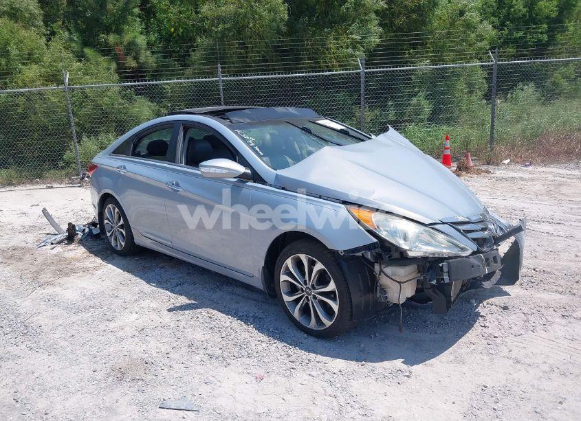 2013 Hyundai Sonata LIMITED 2.0T (VIN 5NPEC4AB7DH739444) main photo