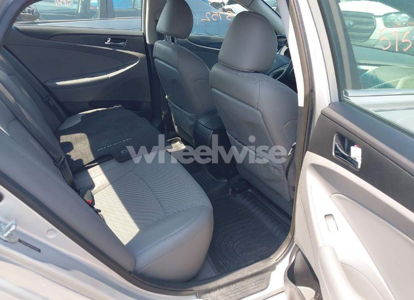 Photo 8 of 2013 Hyundai Sonata SE 2.0T (VIN 5NPEC4AB7DH763520)