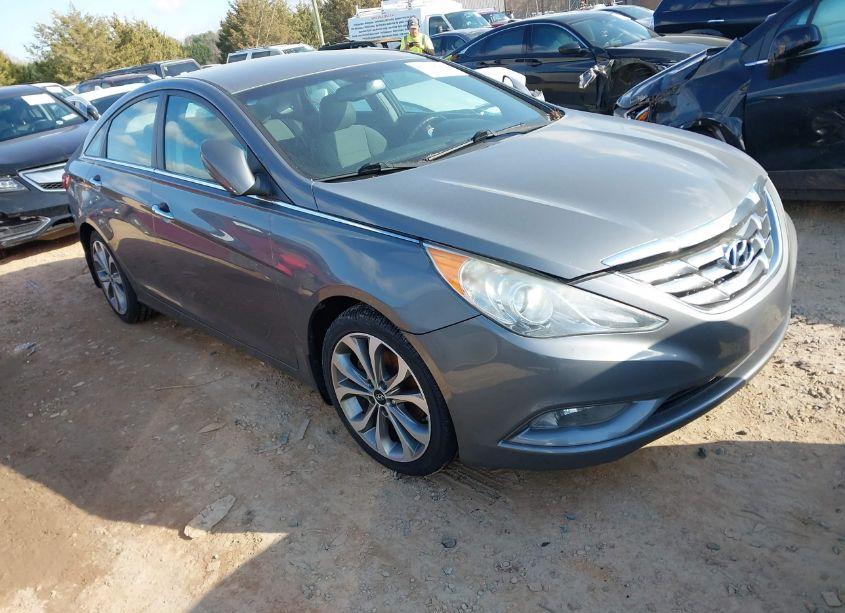 2013 Hyundai Sonata SE 2.0T (VIN 5NPEC4AB7DH785016) main photo