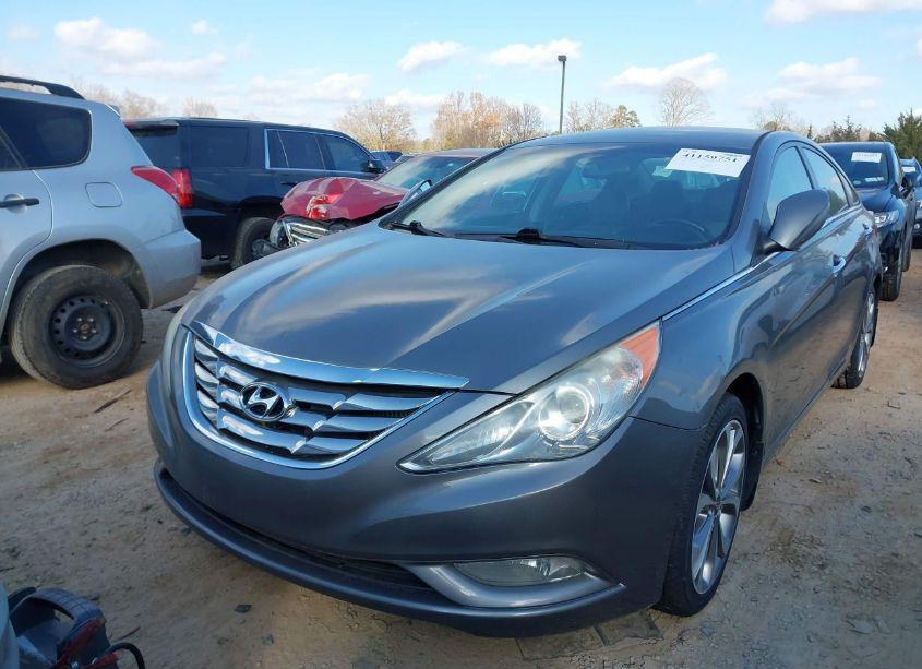 Photo 6 of 2013 Hyundai Sonata SE 2.0T (VIN 5NPEC4AB7DH785016)