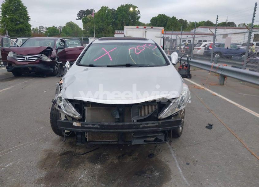 Photo 11 of 2011 Hyundai Sonata LIMITED 2.0T (VIN 5NPEC4AB8BH242013)