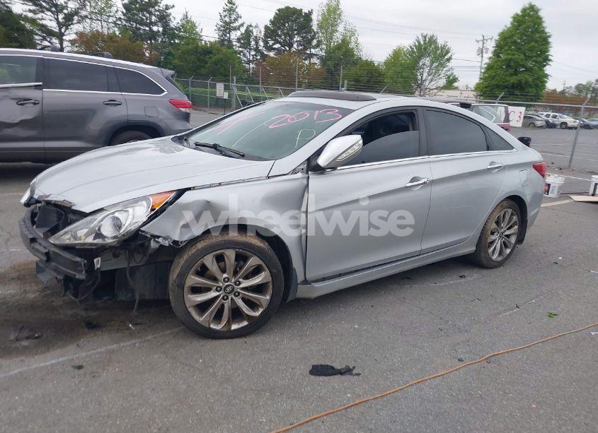 Photo 2 of 2011 Hyundai Sonata LIMITED 2.0T (VIN 5NPEC4AB8BH242013)