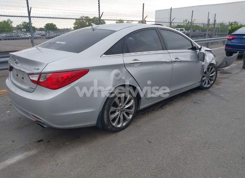 Photo 4 of 2011 Hyundai Sonata LIMITED 2.0T (VIN 5NPEC4AB8BH242013)