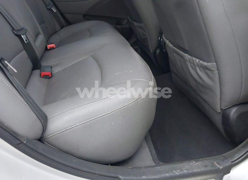 Photo 8 of 2011 Hyundai Sonata LIMITED 2.0T (VIN 5NPEC4AB8BH242013)