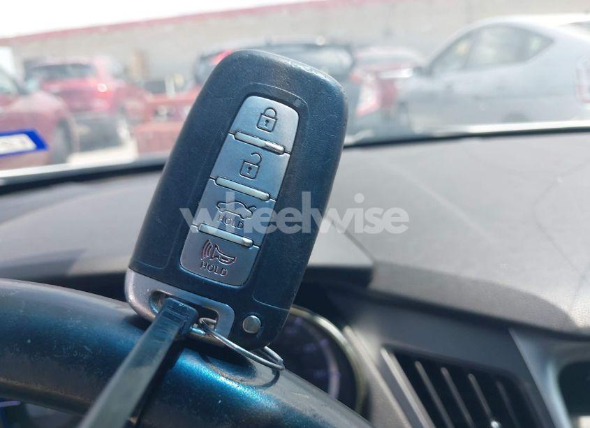 Photo 11 of 2011 Hyundai Sonata SE 2.0T (VIN 5NPEC4AB8BH268899)