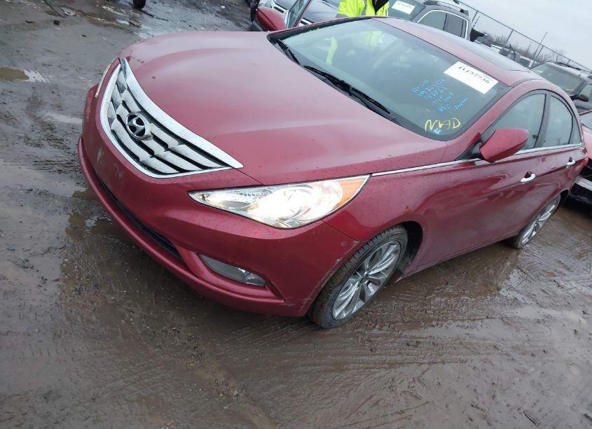 Photo 2 of 2012 Hyundai Sonata SE 2.0T (VIN 5NPEC4AB8CH364226)