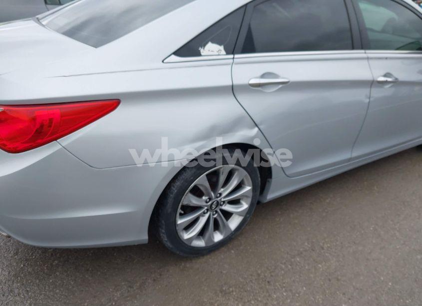 Photo 17 of 2012 Hyundai Sonata SE 2.0T (VIN 5NPEC4AB8CH463757)