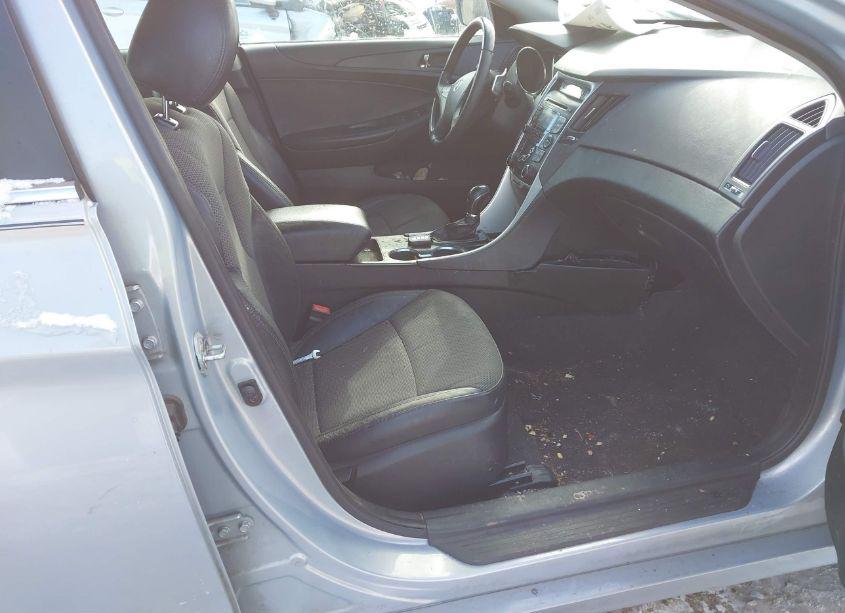Photo 5 of 2012 Hyundai Sonata SE 2.0T (VIN 5NPEC4AB8CH467579)