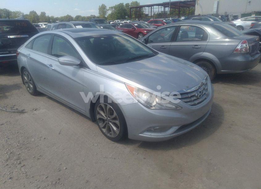 2013 Hyundai Sonata SE 2.0T (VIN 5NPEC4AB8DH638879) main photo