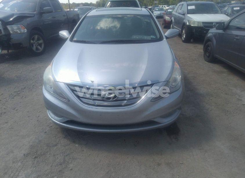 Photo 6 of 2013 Hyundai Sonata SE 2.0T (VIN 5NPEC4AB8DH638879)